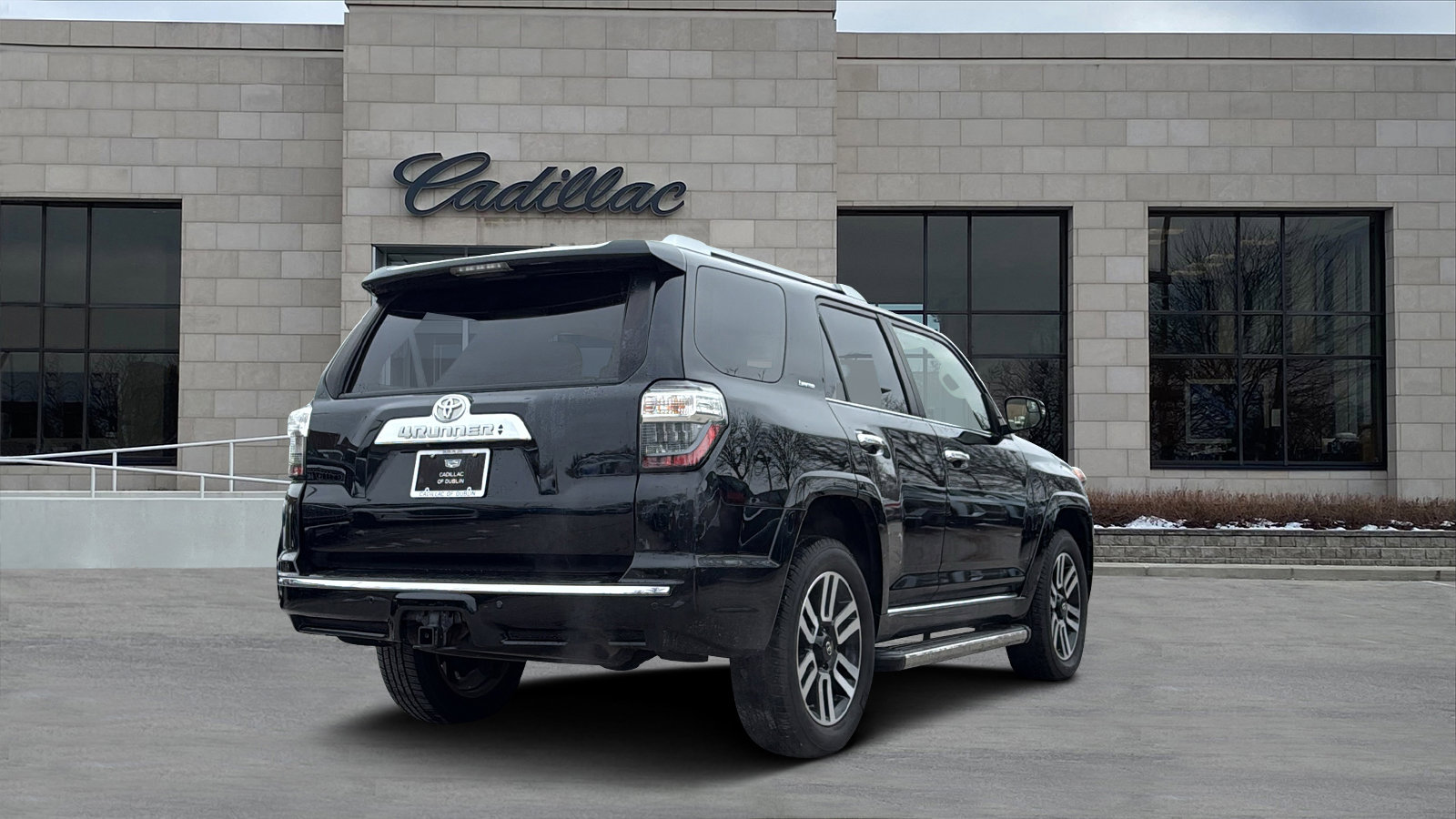 Used 2016 Toyota 4Runner Limited image 3