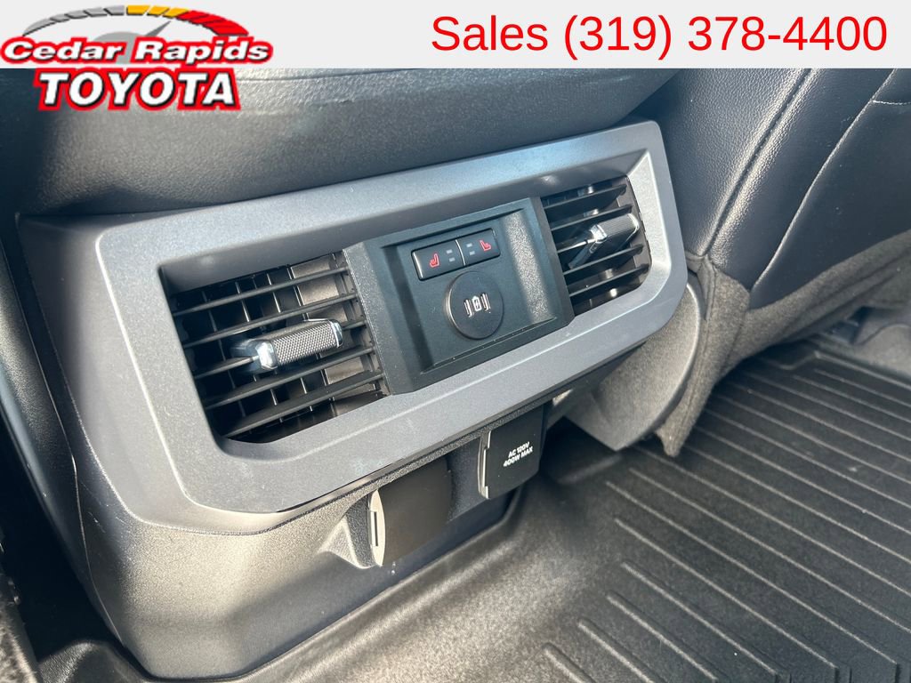 Used 2024 Ford F250 Lariat w/ Lariat Ultimate Package AWD/4WD image 30
