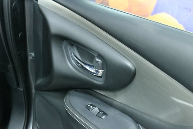 Used 2018 Nissan Murano SV AWD/4WD image 9