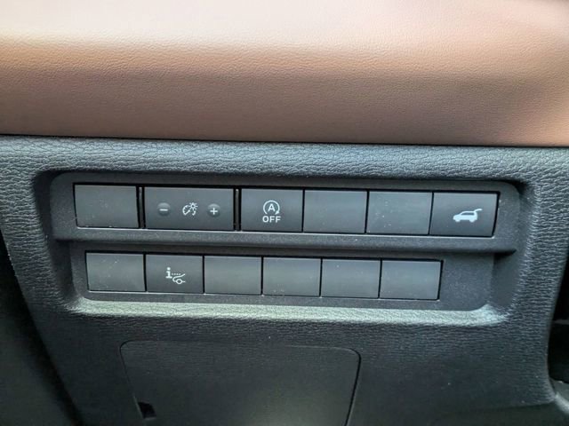 New 2026 Mitsubishi Outlander SEL image 29