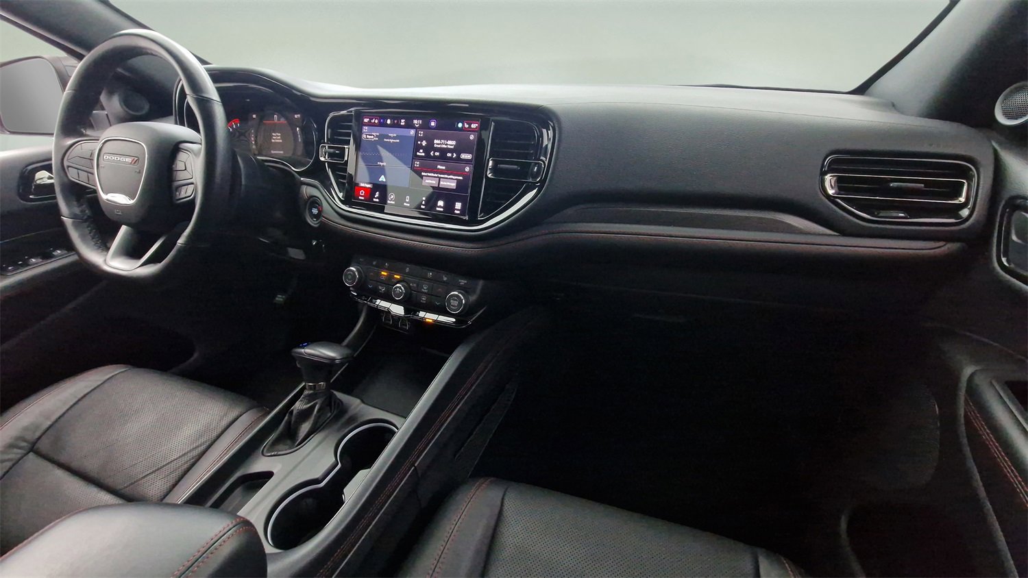 Used 2023 Dodge Durango GT image 29
