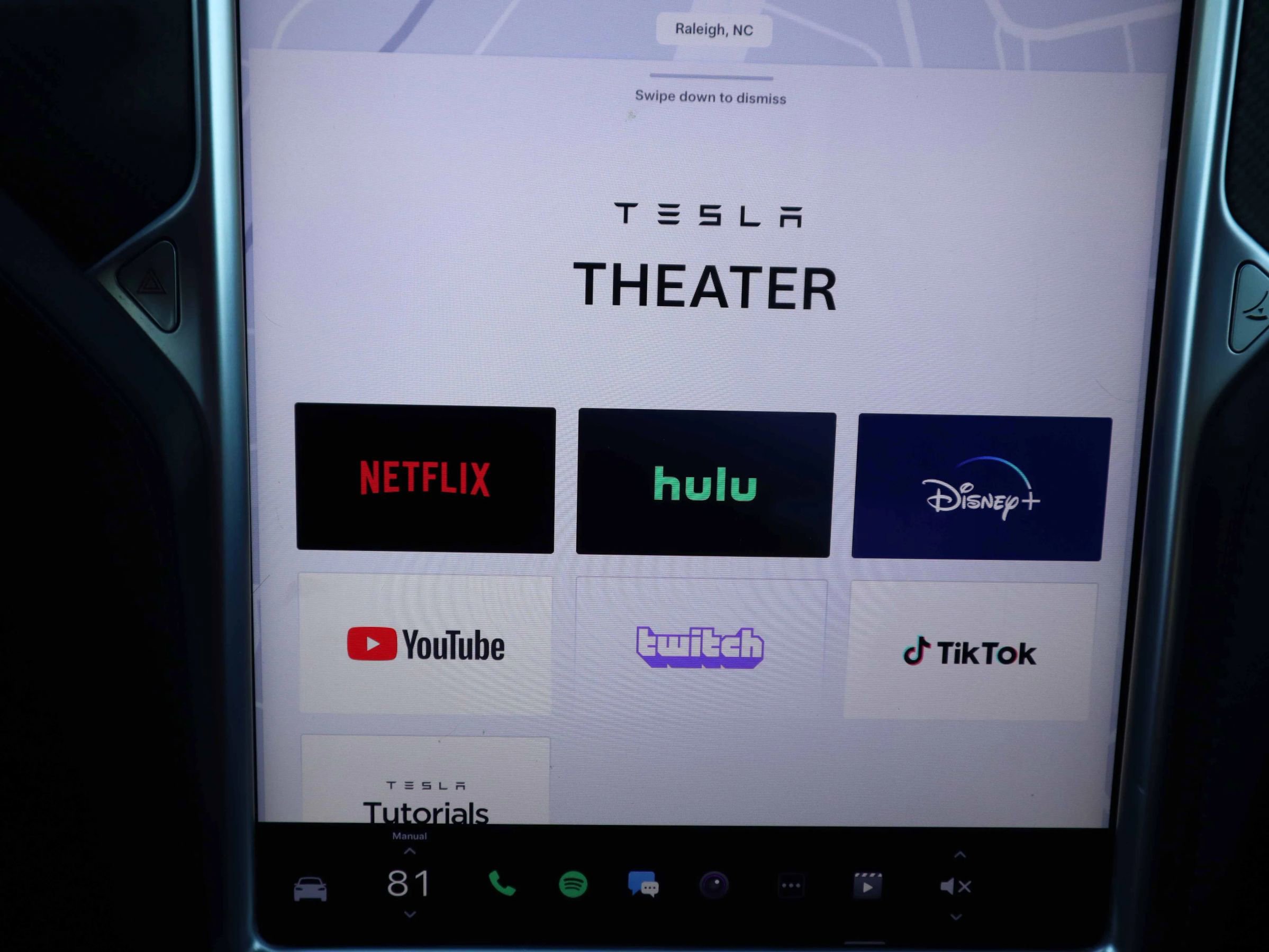 Used 2018 Tesla Model X 100D image 24