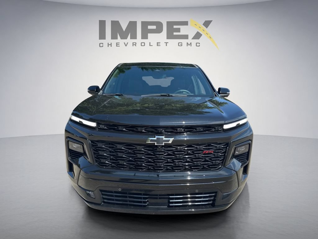 Used 2024 Chevrolet Traverse RS w/ LPO, Floor Liner Package AWD/4WD image 8