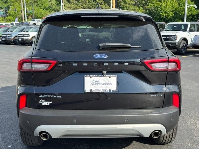 Used 2023 Ford Escape Active w/ Tech Pack #2 AWD/4WD image 4