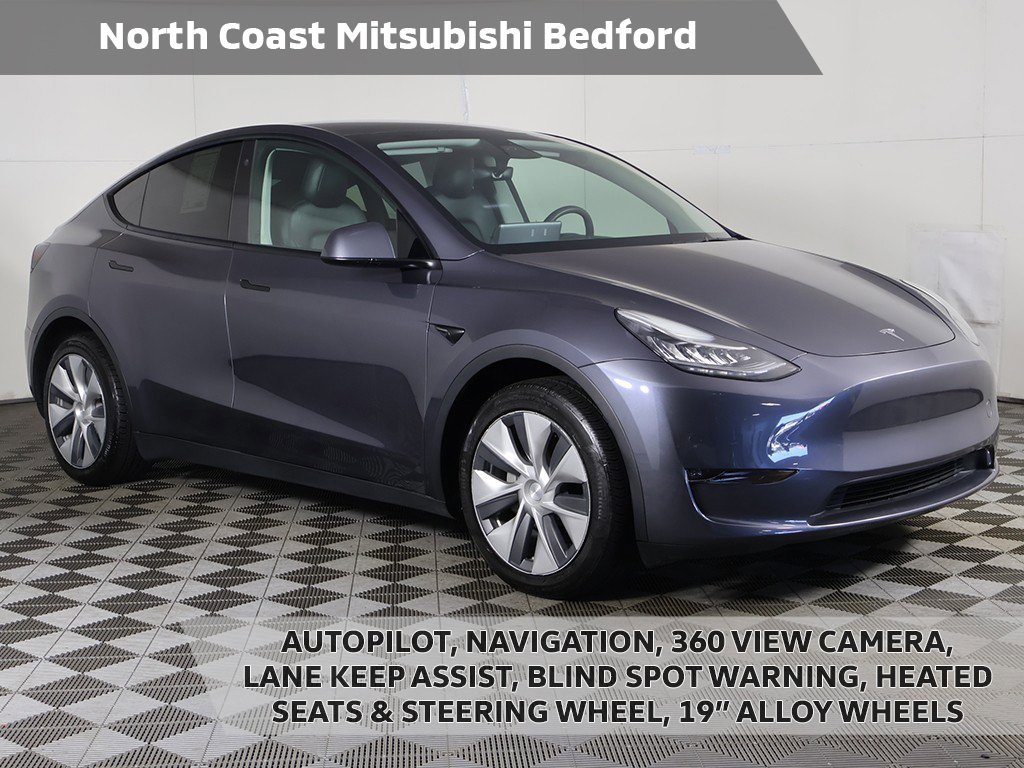 Used 2023 Tesla Model Y Long Range image 1