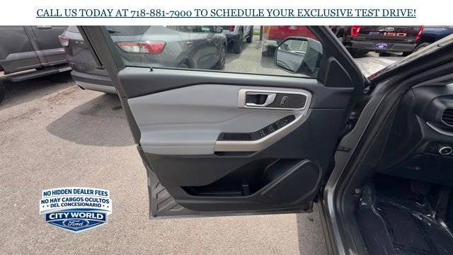Certified 2023 Ford Explorer XLT w/ Equipment Group 202A AWD/4WD image 6