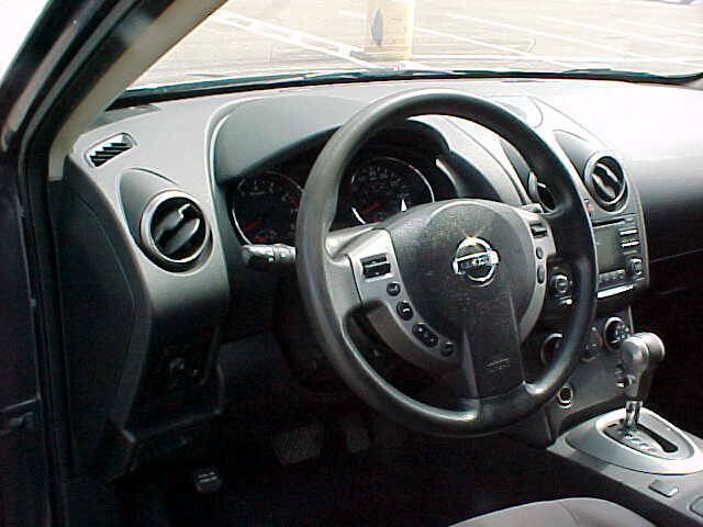 Used 2013 Nissan Rogue AWD image 22