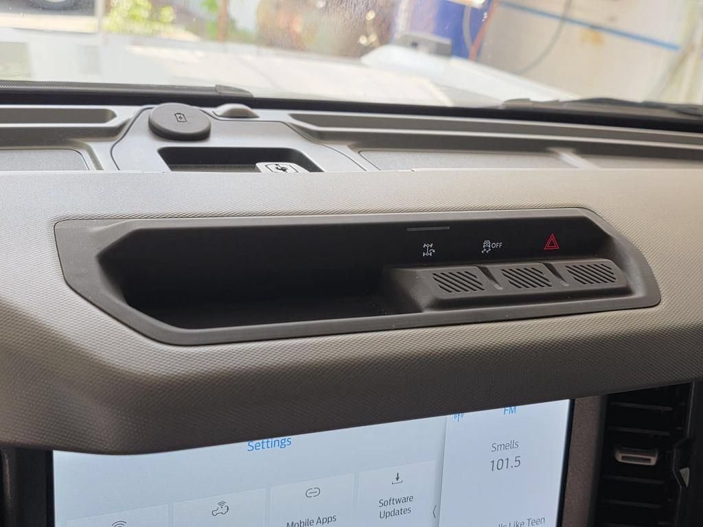 Used 2024 Ford Bronco Big Bend AWD/4WD image 14