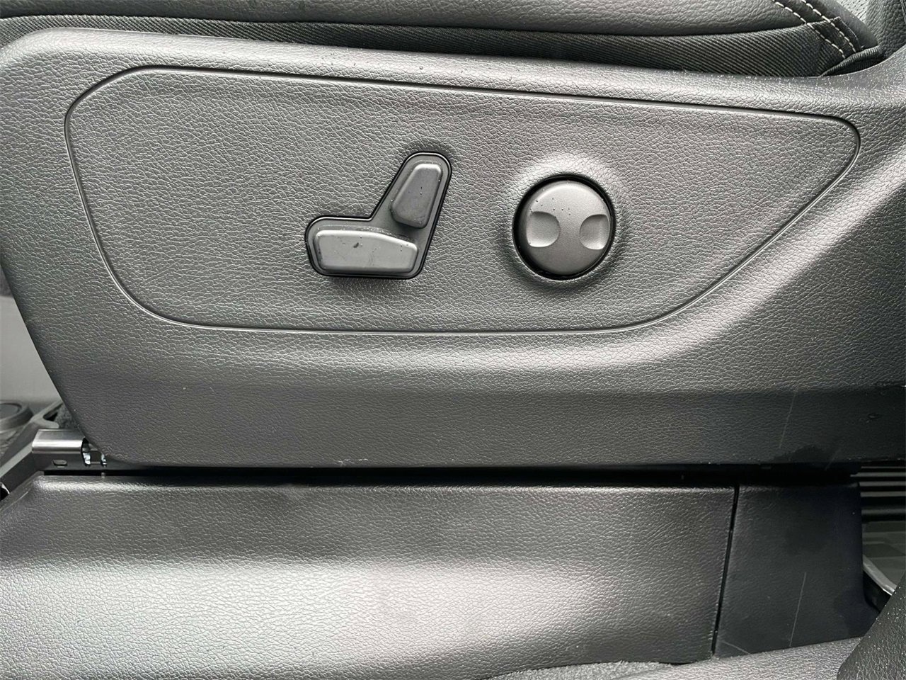 New 2026 RAM 1500 Rebel w/ Rebel Level 2 Equipment Group image 24