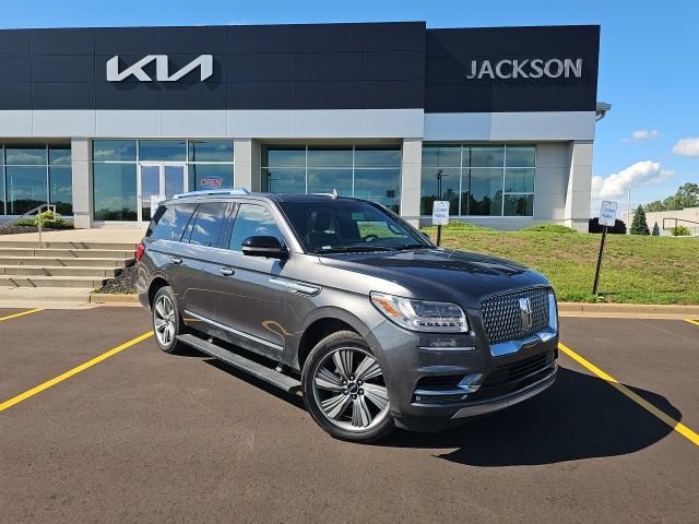 Used 2018 Lincoln Navigator Select
