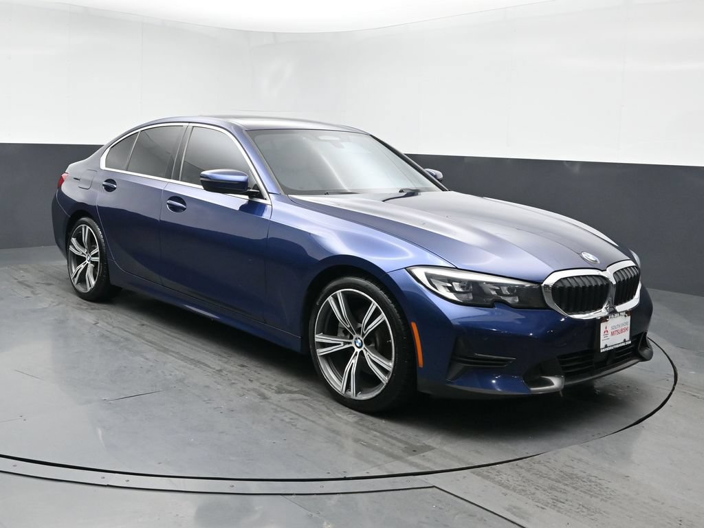 Used 2019 BMW 330i Sedan RWD image 2