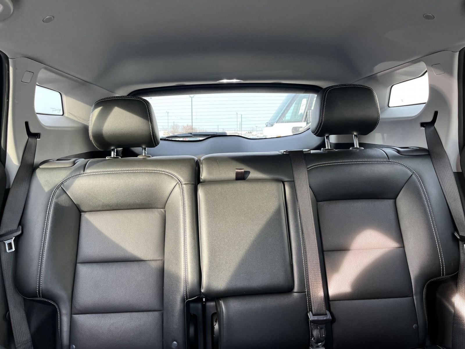 Used 2024 GMC Terrain SLT AWD/4WD image 40