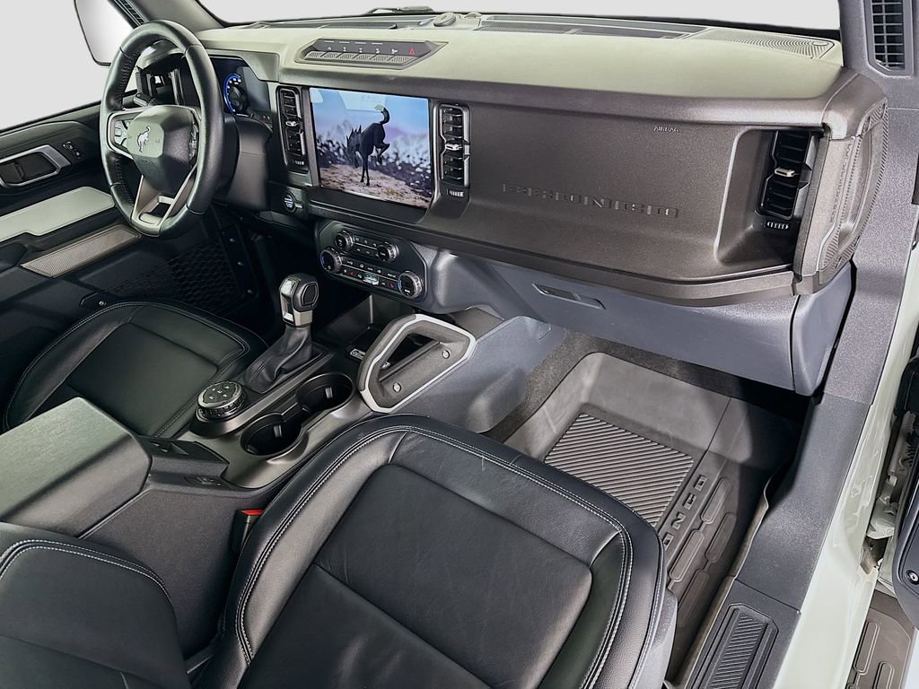 Used 2021 Ford Bronco First Edition AWD/4WD image 18