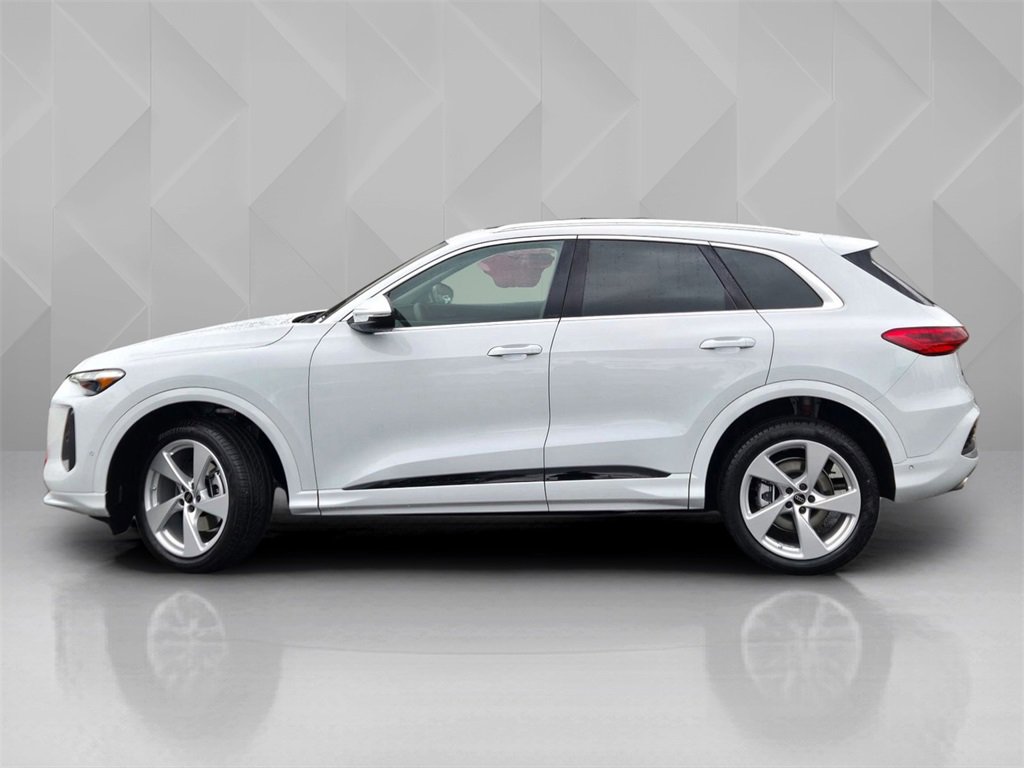 New 2025 Audi Q5 Premium Plus image 3