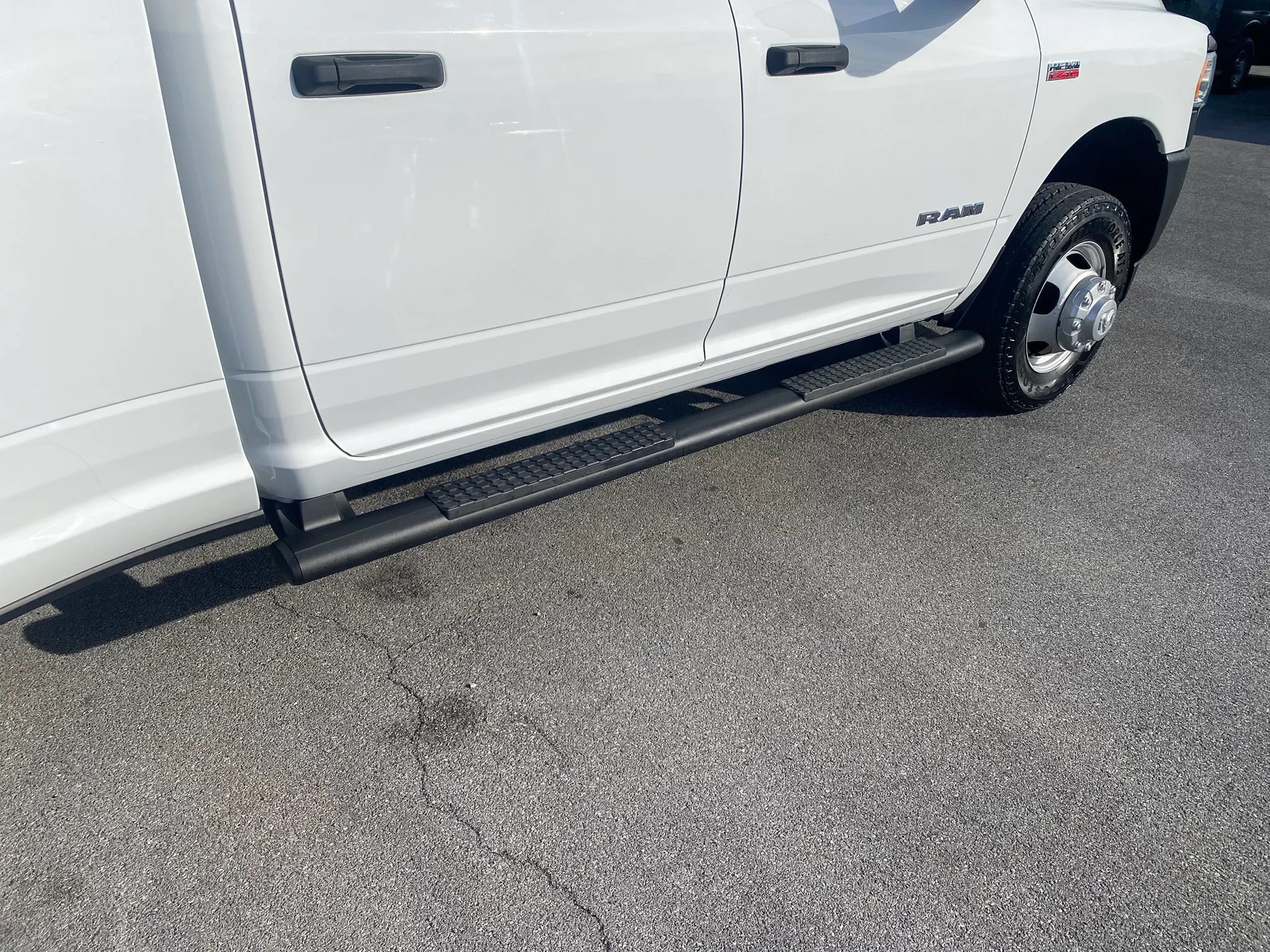 Used 2020 RAM 3500 Tradesman AWD/4WD image 22