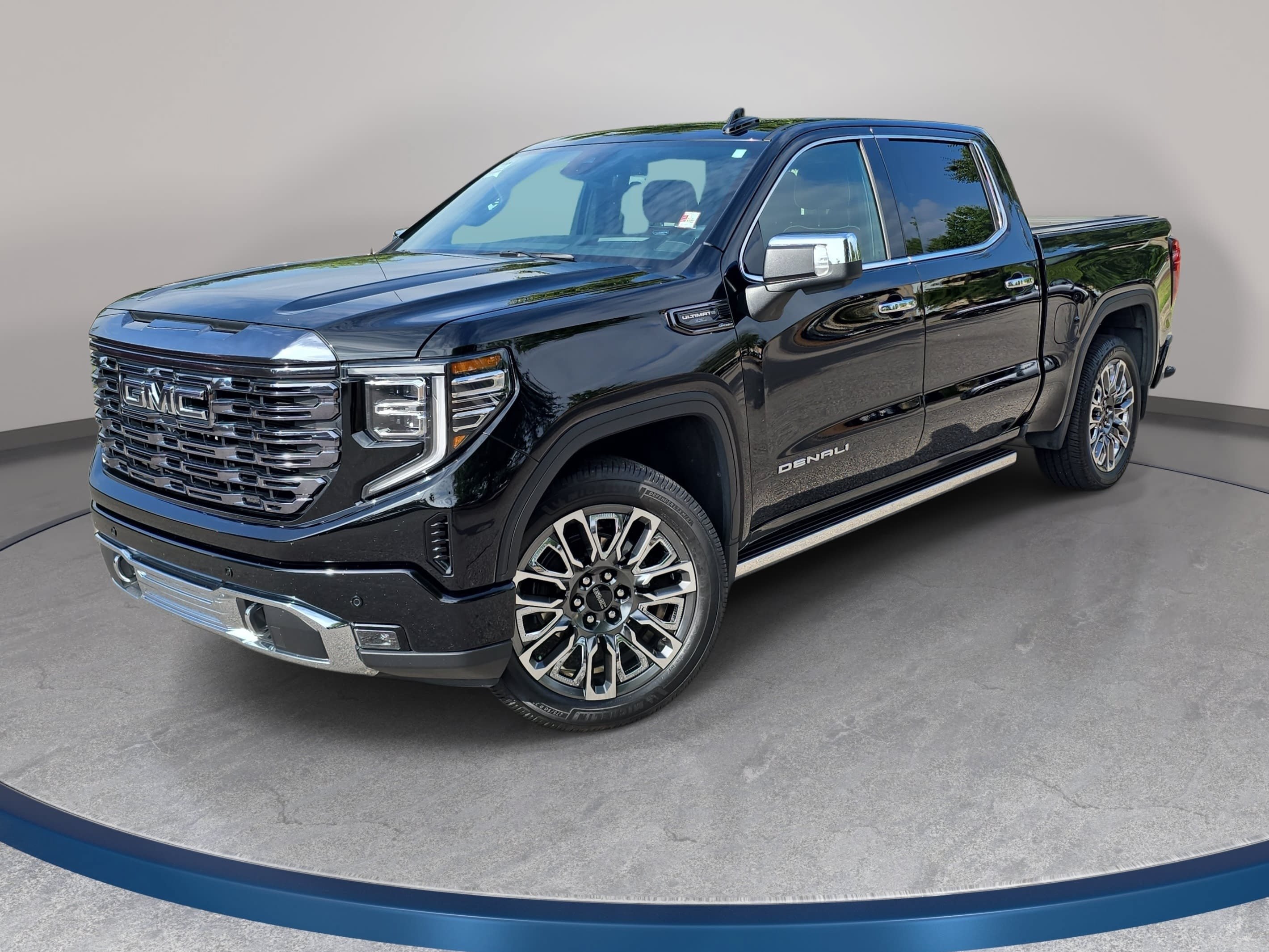 Used 2024 GMC Sierra 1500 Denali Ultimate AWD/4WD image 1