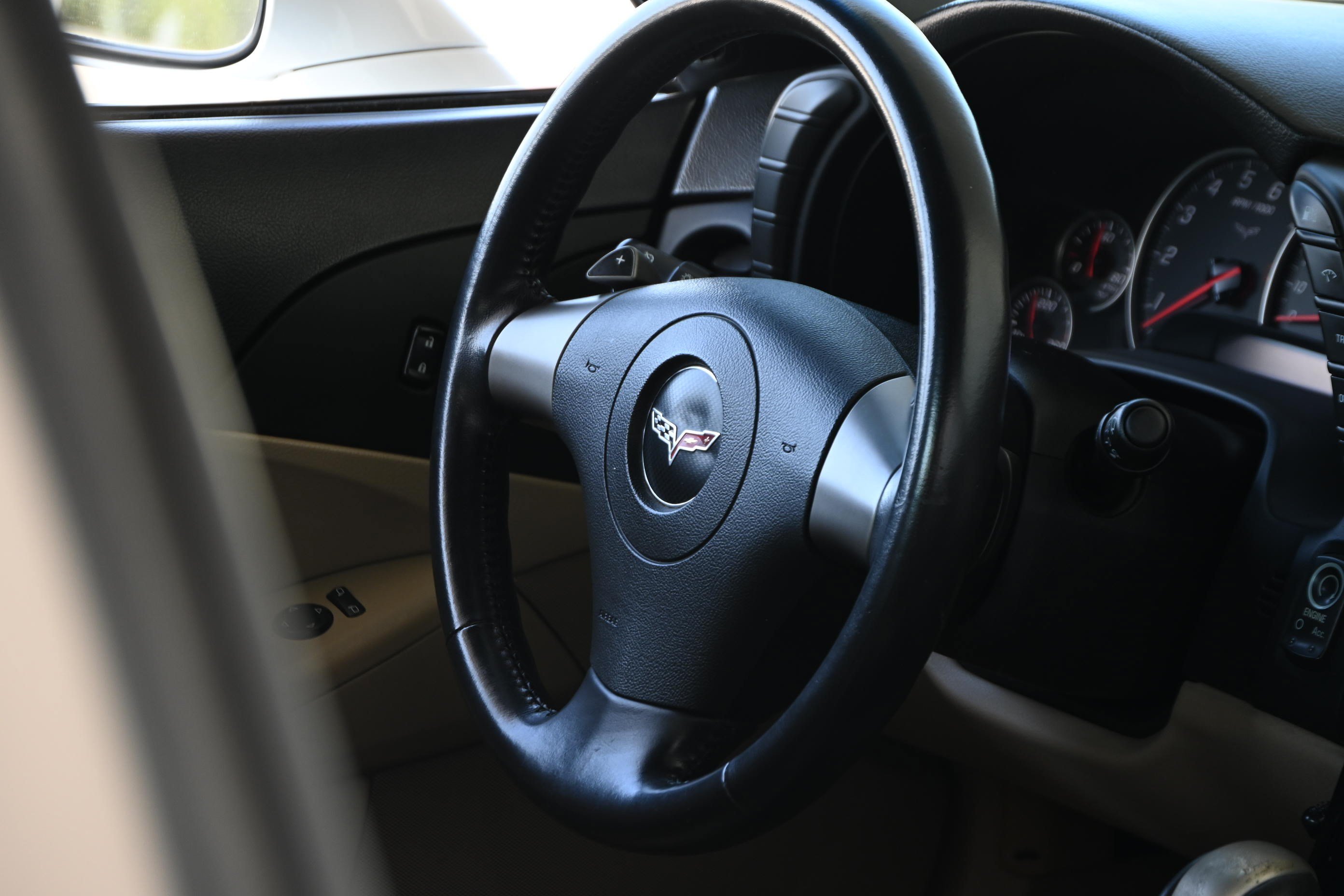 Used 2008 Chevrolet Corvette Convertible RWD image 25