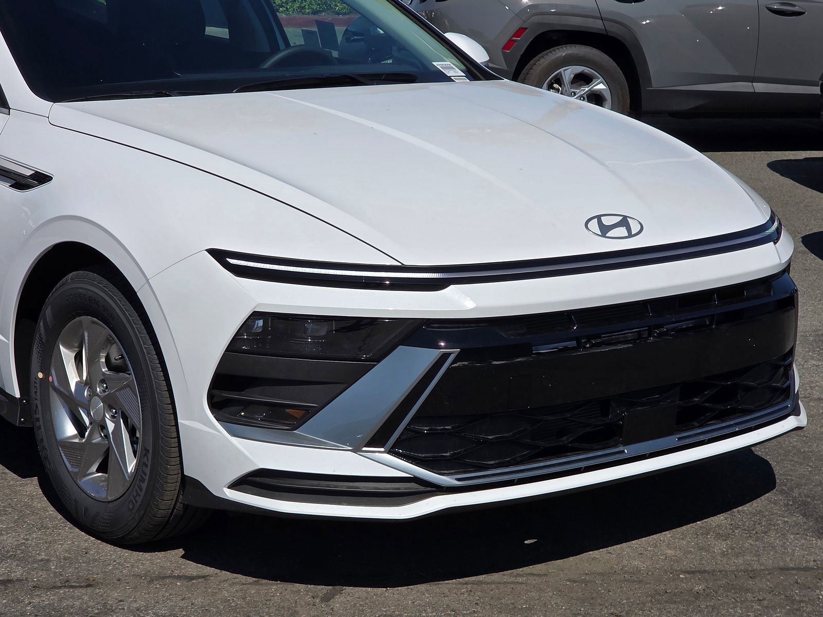 New 2025 Hyundai Sonata SE FWD image 3