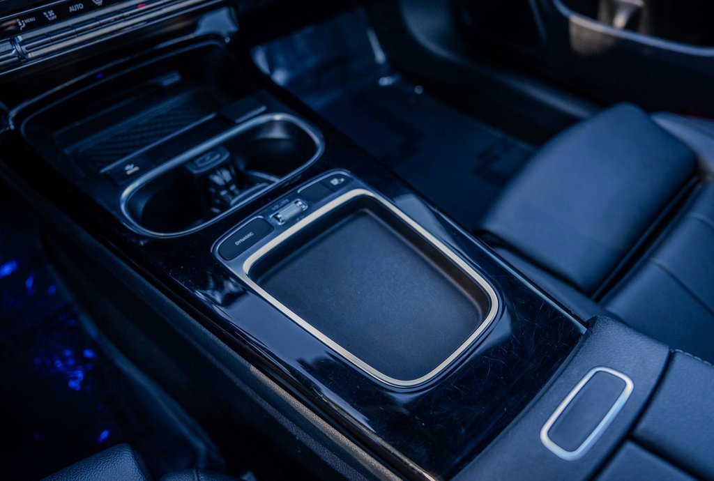 Used 2025 Mercedes-Benz CLA 250 image 12