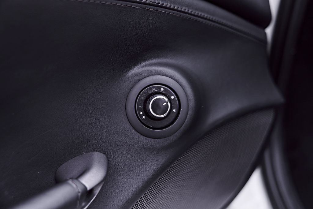 Used 2019 Ferrari 488 Spider RWD image 52