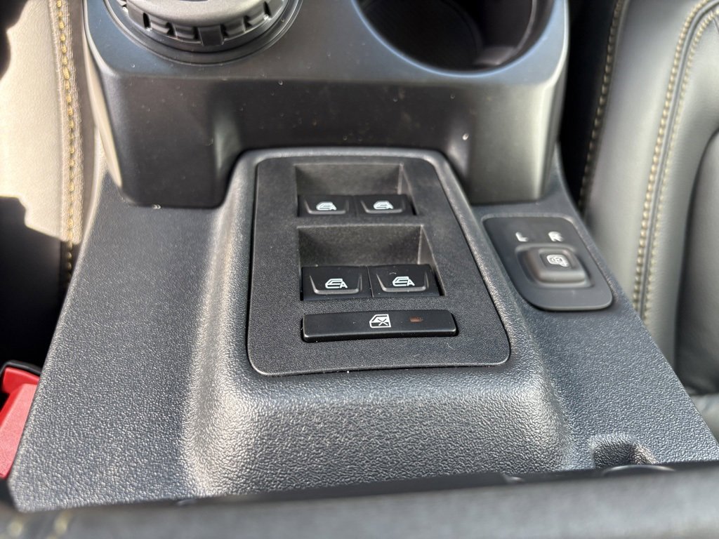 New 2025 Ford Bronco Badlands image 14