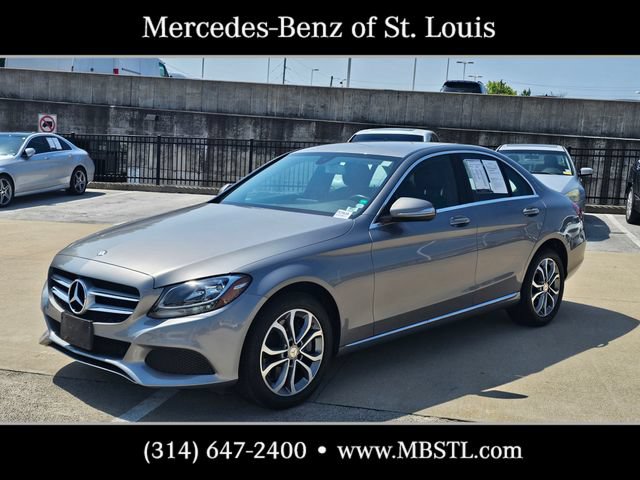 Used 2015 Mercedes-Benz C 300 4MATIC Sedan image 5
