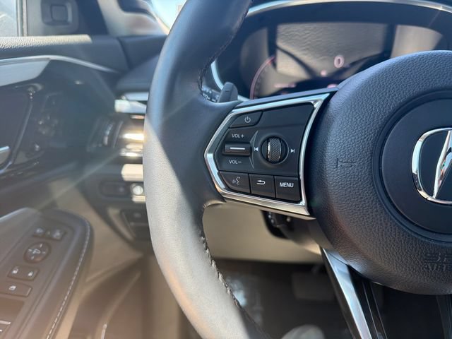 Used 2025 Acura MDX SH-AWD w/ Technology Package image 14
