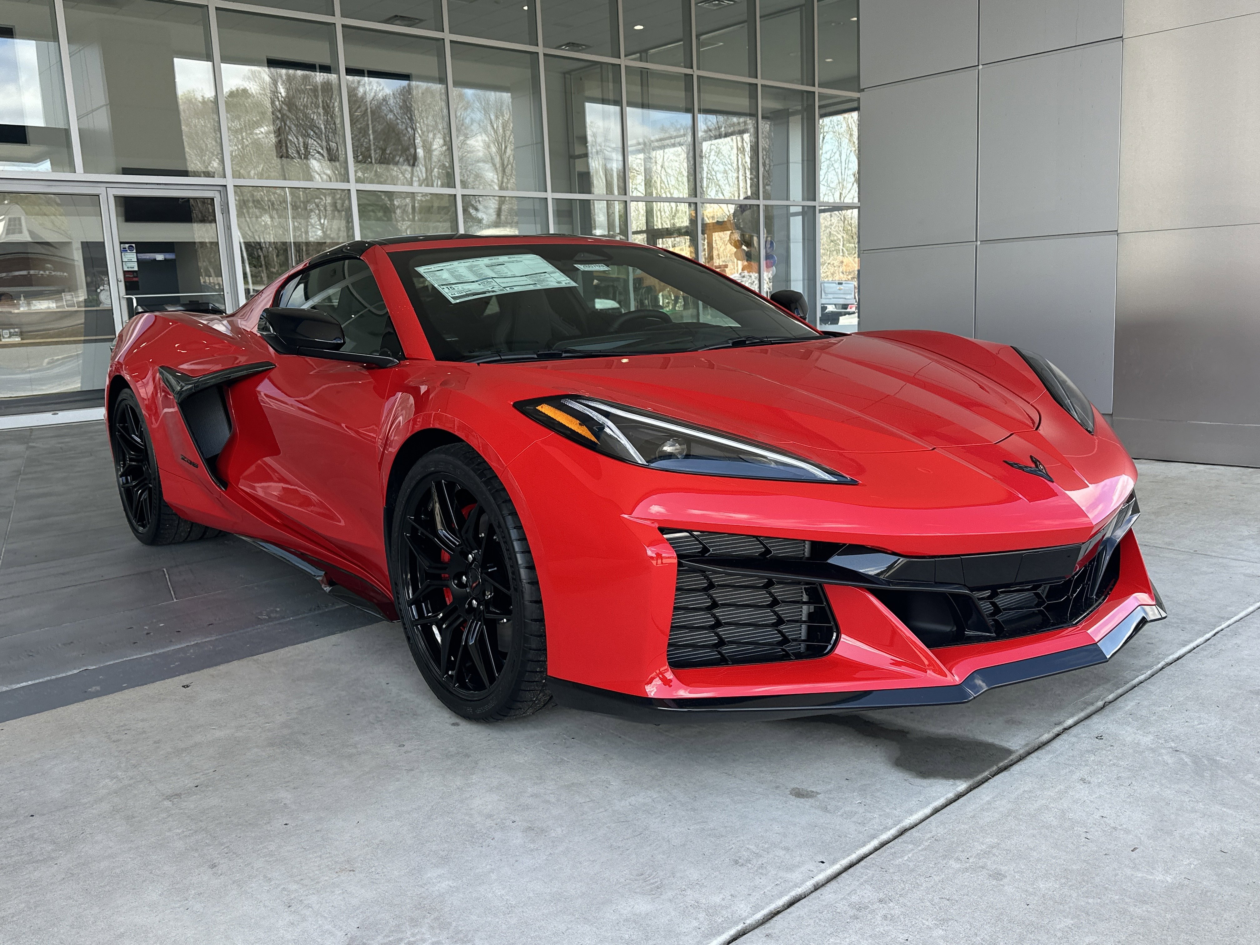 New 2026 Chevrolet Corvette Z06 video 2