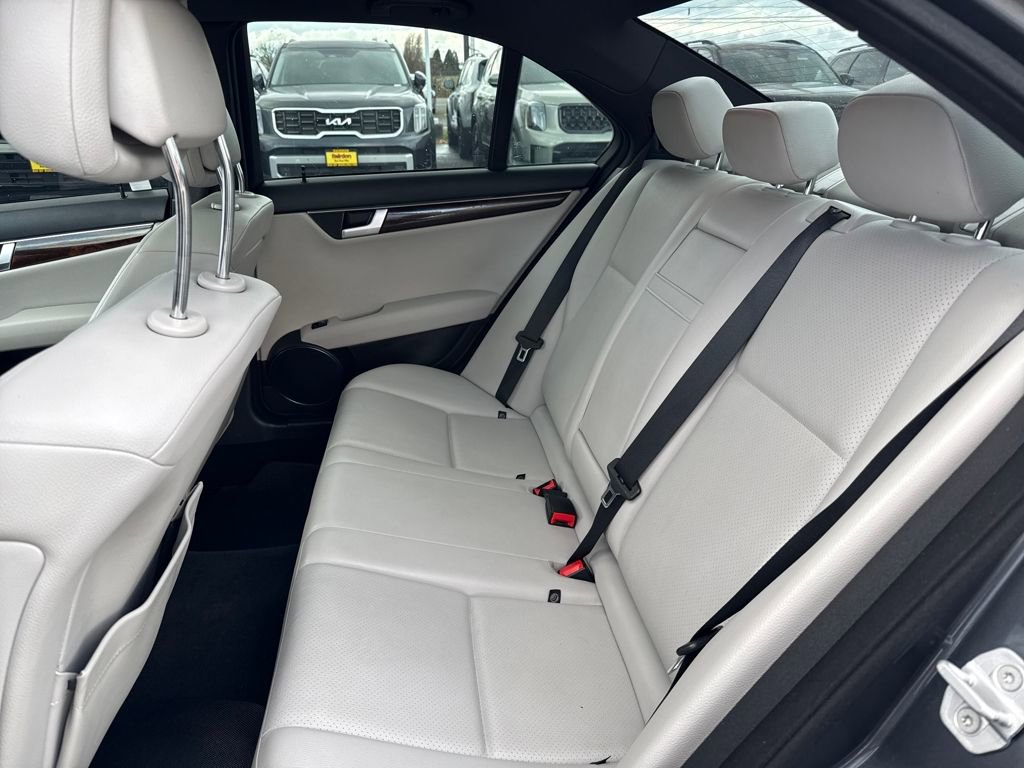 Used 2013 Mercedes-Benz C 300 4MATIC Sedan image 15