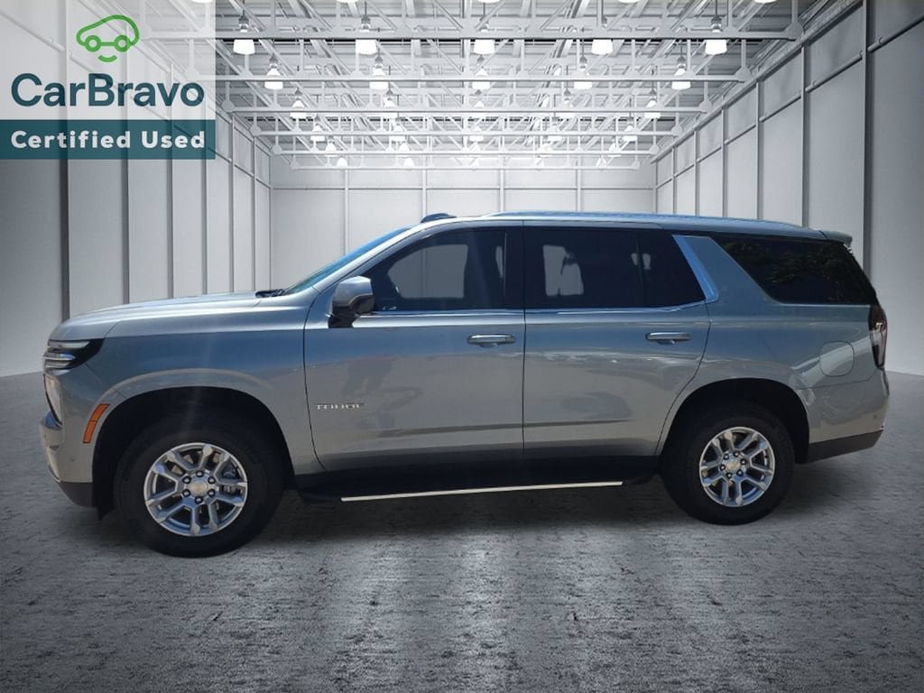 Certified 2025 Chevrolet Tahoe LT w/ Sun And Tow Package AWD/4WD image 3