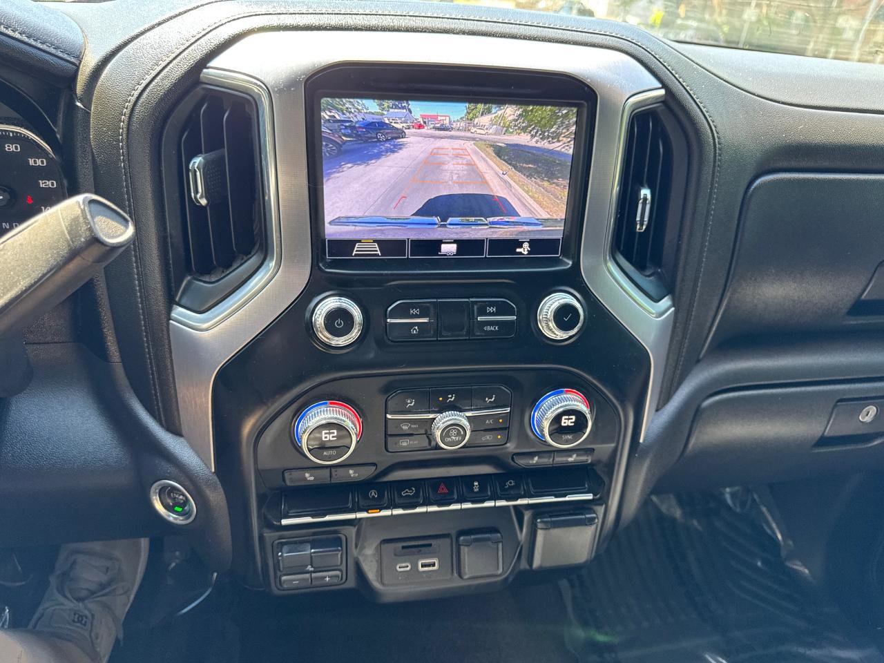 Used 2020 GMC Sierra 1500 SLE w/ SLE Value Package RWD image 24