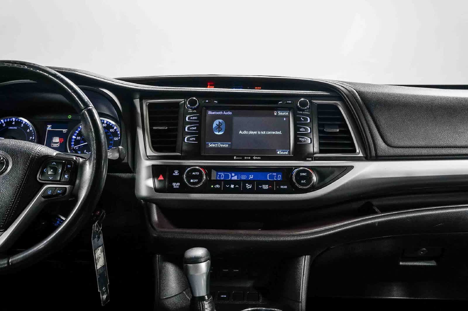 Certified 2019 Toyota Highlander Plus FWD image 14