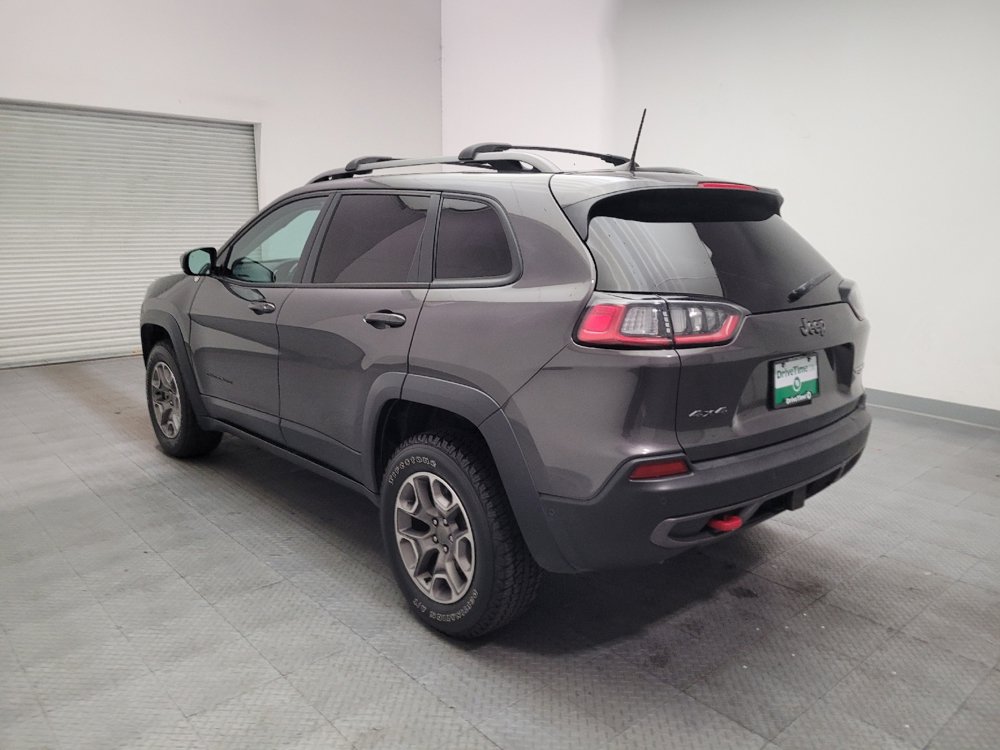 Used 2021 Jeep Cherokee Trailhawk w/ Technology Group AWD/4WD image 5