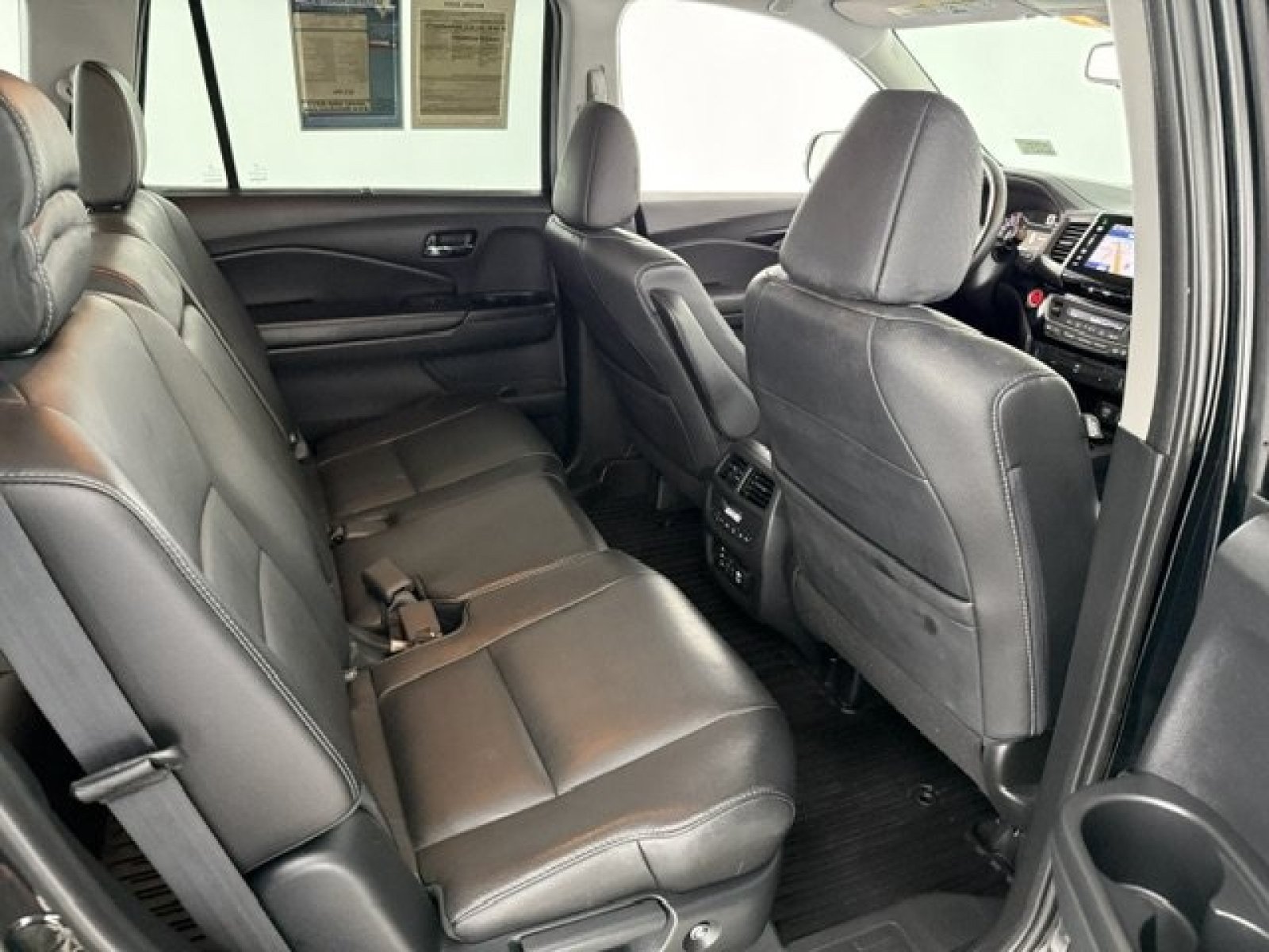 Used 2016 Honda Pilot Touring image 20