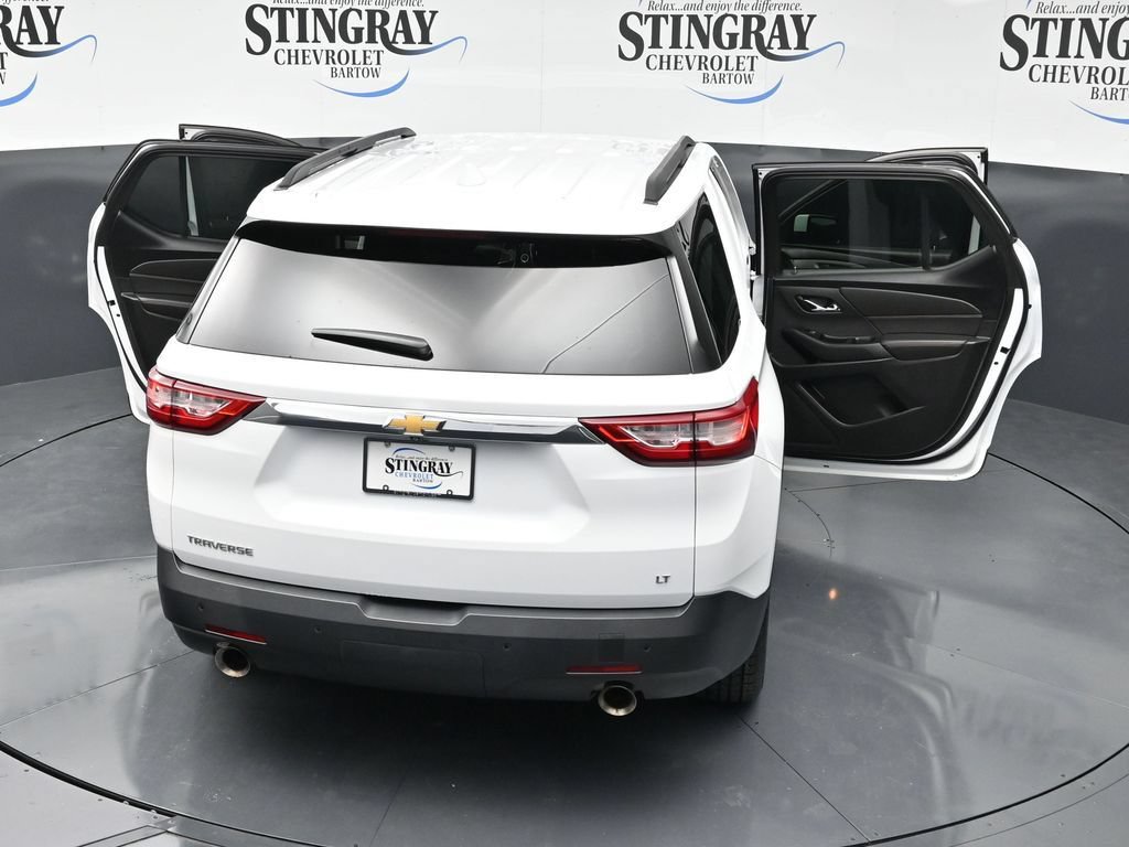 Used 2020 Chevrolet Traverse LT FWD image 37