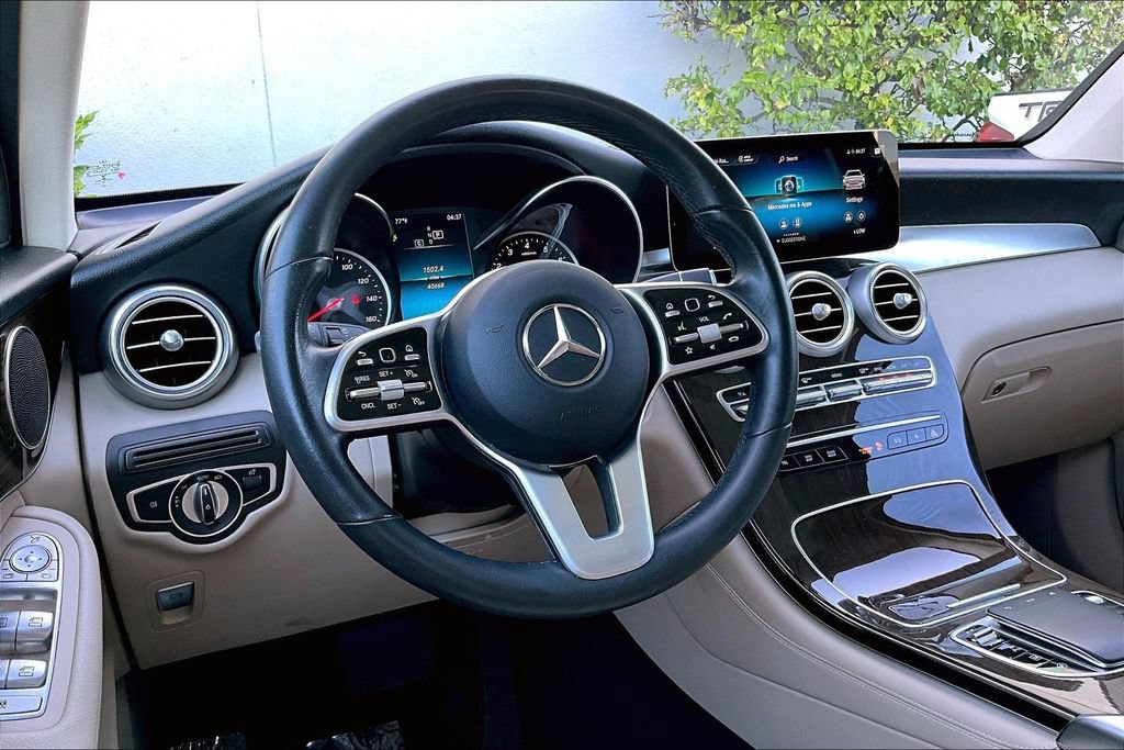 Used 2021 Mercedes-Benz GLC 300 image 17