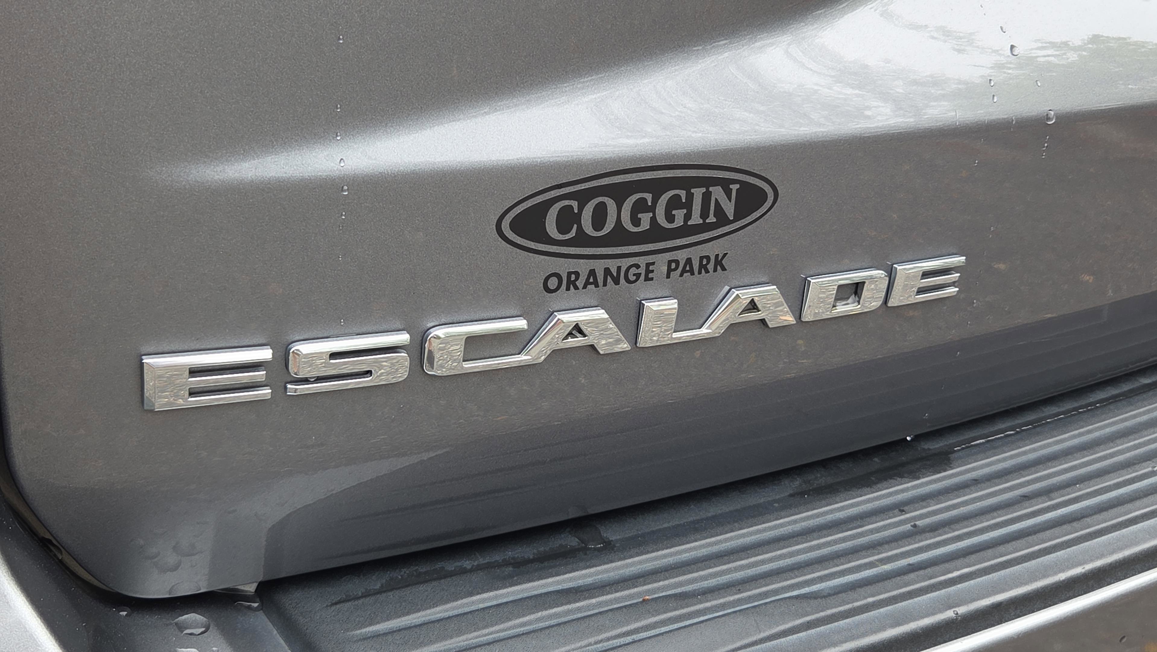 Used 2021 Cadillac Escalade Sport w/ Driver Assist Tech Package image 17