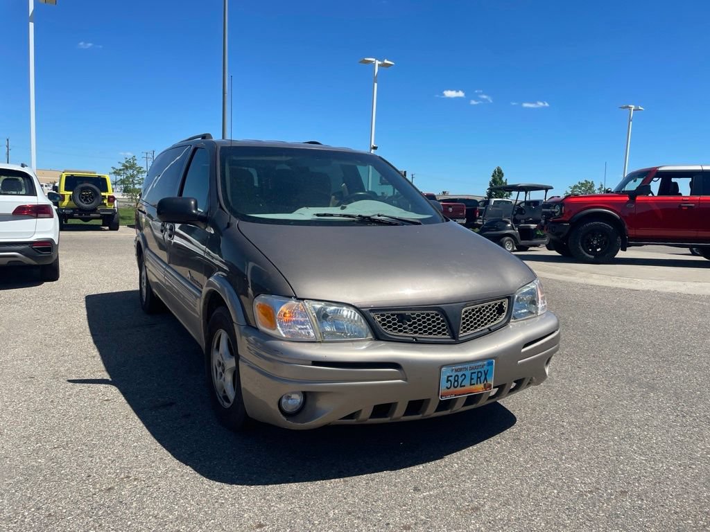 Used 2004 Pontiac Montana Extended w/ Convenience Package #2 FWD image 2