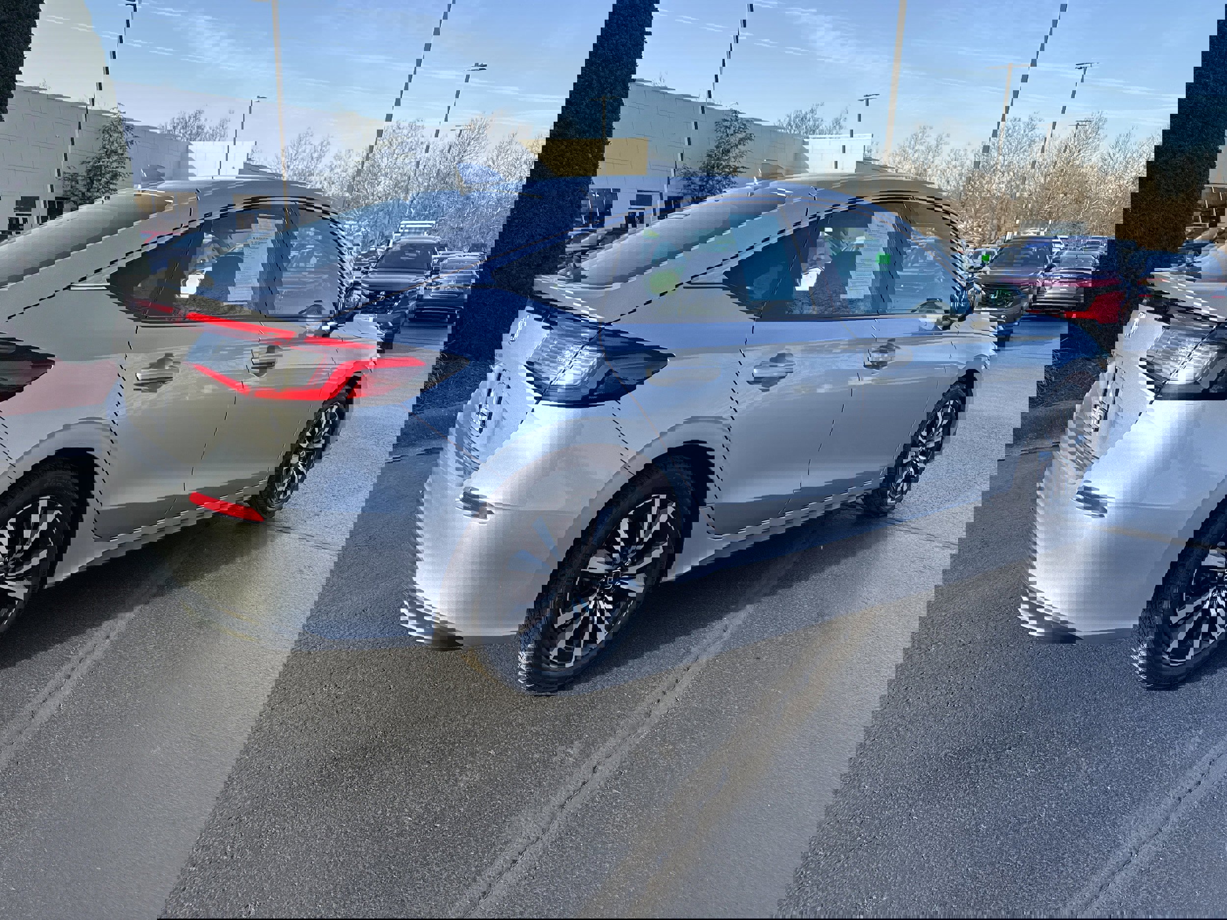 Used 2024 Honda Civic EX-L image 4