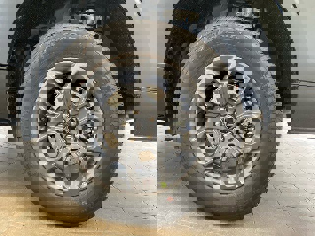 New 2025 Ford Maverick XLT w/ XLT Luxury Package image 48