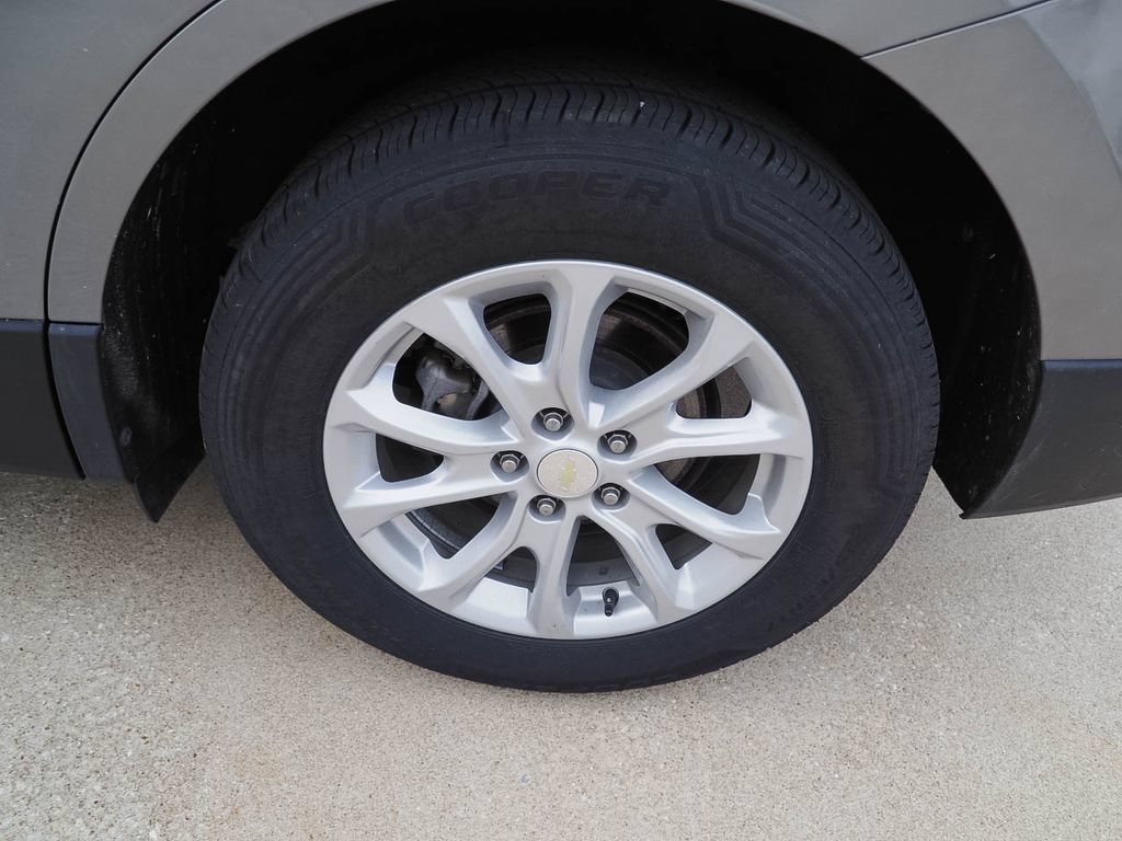 Used 2019 Chevrolet Equinox LT AWD/4WD image 37