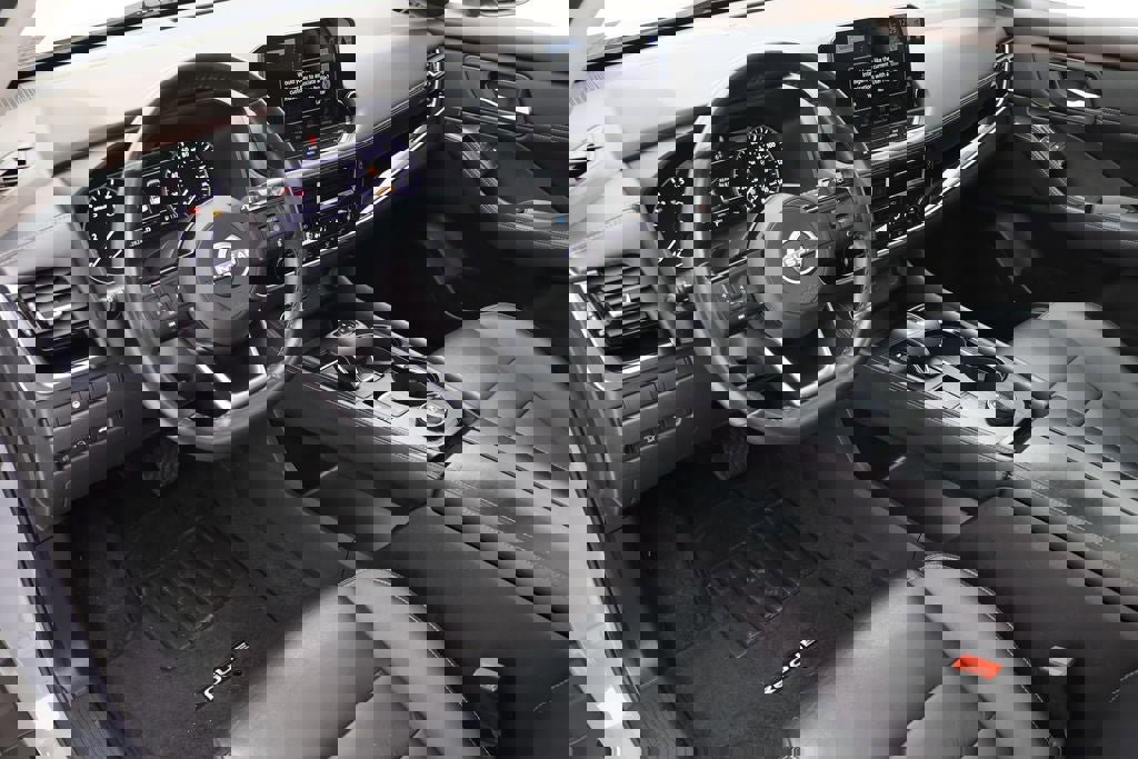 Used 2023 Nissan Rogue SL w/ SL Premium Package image 15