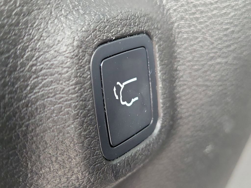 Used 2023 Jeep Compass Altitude w/ Sun and Sound Group image 10