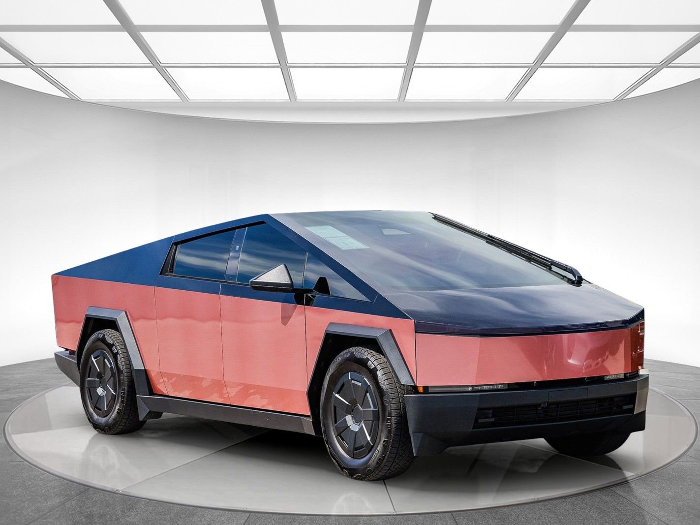 Used 2024 Tesla Cybertruck AWD Crew Cab image 5