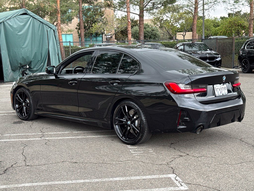 Used 2024 BMW 330i Sedan w/ M Sport Package RWD image 12