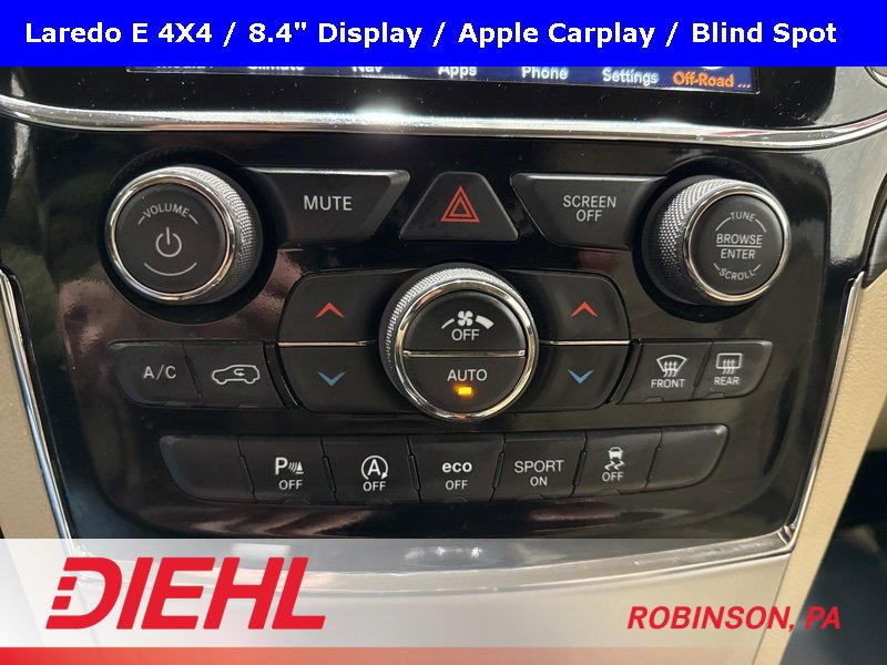 Used 2022 Jeep Grand Cherokee Laredo E image 34