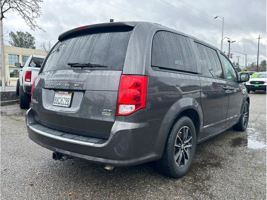 Used 2019 Dodge Grand Caravan GT image 8