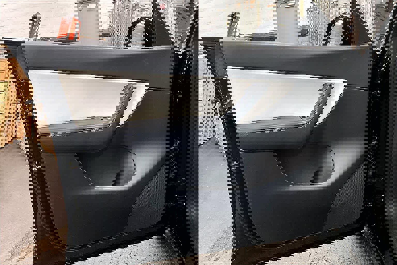 Used 2022 Tesla Model Y Long Range AWD/4WD image 21