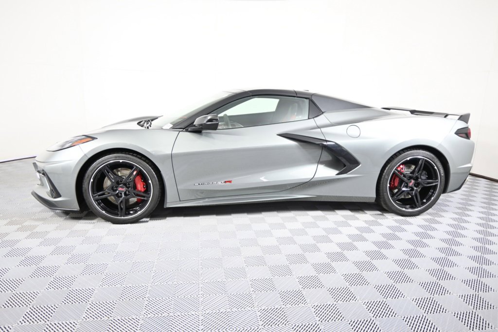 Used 2022 Chevrolet Corvette Stingray Premium Conv w/ Z51 Performance Package image 2
