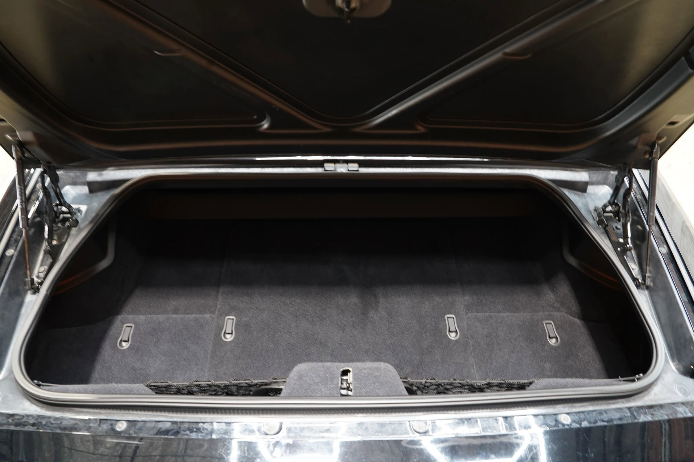 Used 2004 Chevrolet Corvette Convertible w/ Preferred Equipment Group image 33